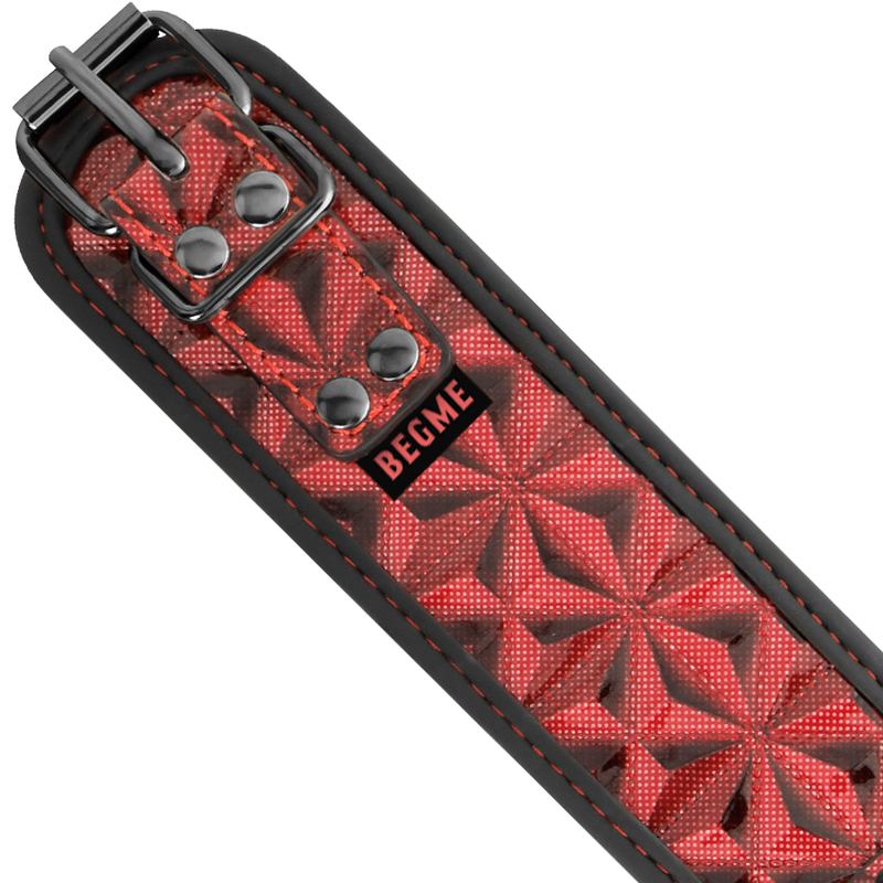 Begme - Rood edition collar met nipple clamps met neoprene lining