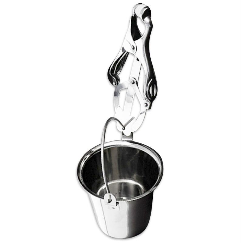 Metal Hard - Nipple clamp met tank