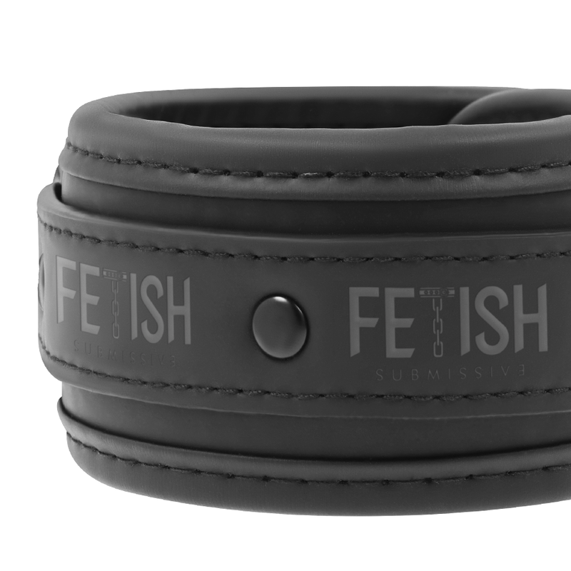Fetish Submissive - Vegan leather necklace en handcuffs met noprene lining